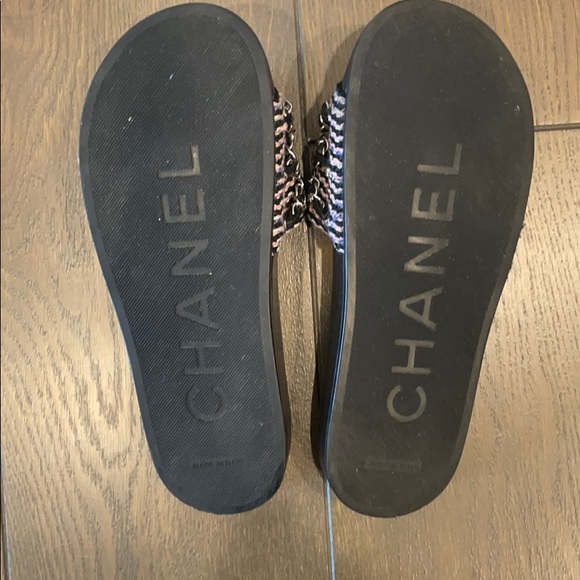 Authentic Chanel logo chain/tweed slides - Picture 3 of 6